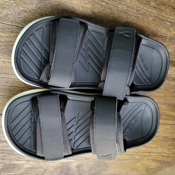 Vionic Black Sandals - Picture 3 of 8